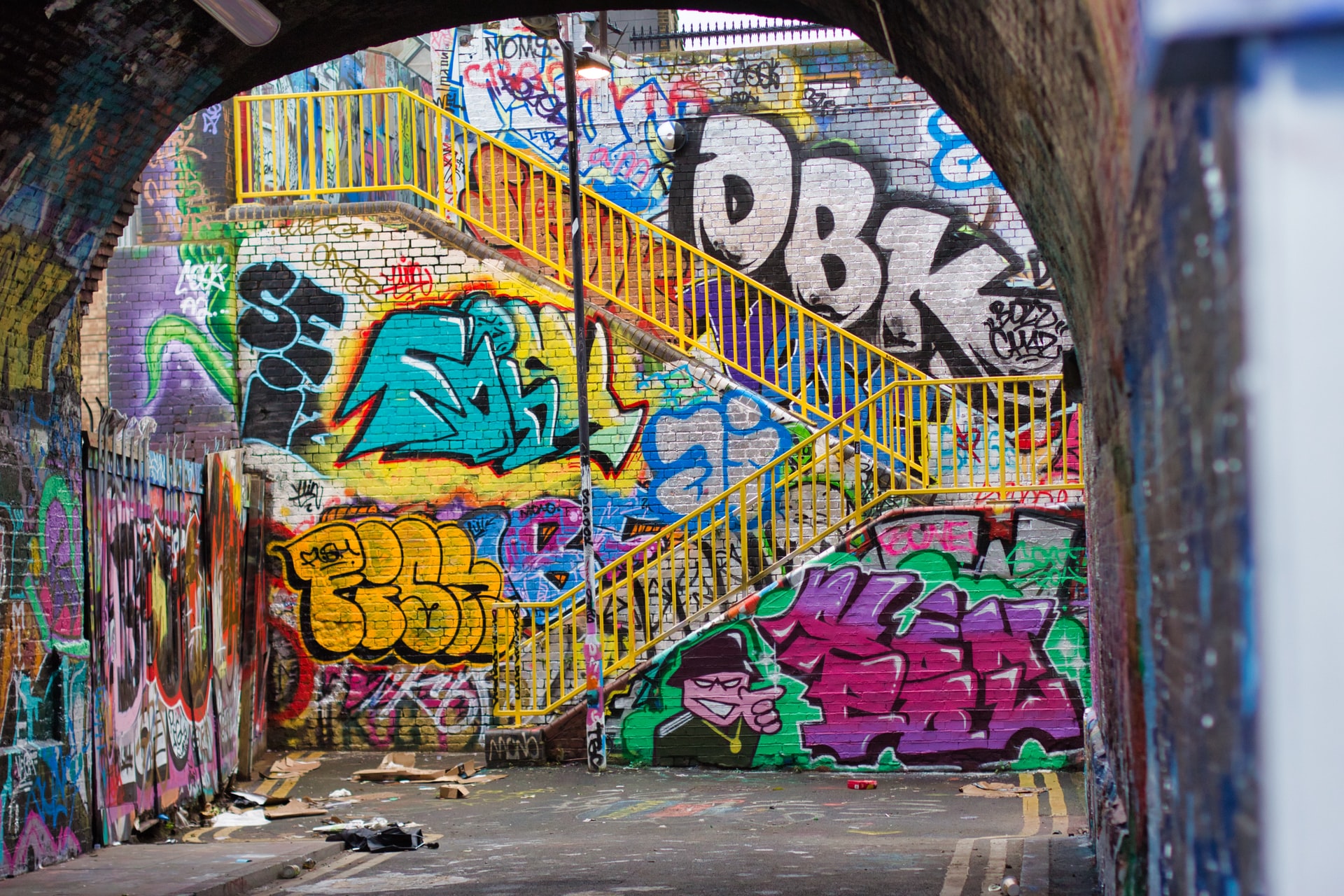 More Than Just Graffiti: 5 Main Types of Street Art